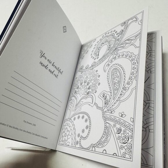 Vera Bradley Color Beautiful Coloring Book VB Designs Made Colorable 2017 1st Ed - Picture 4 of 14